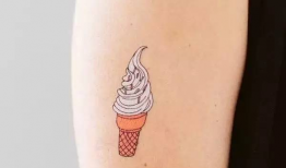 网红纹身吃瓜,吃瓜群众热议不断